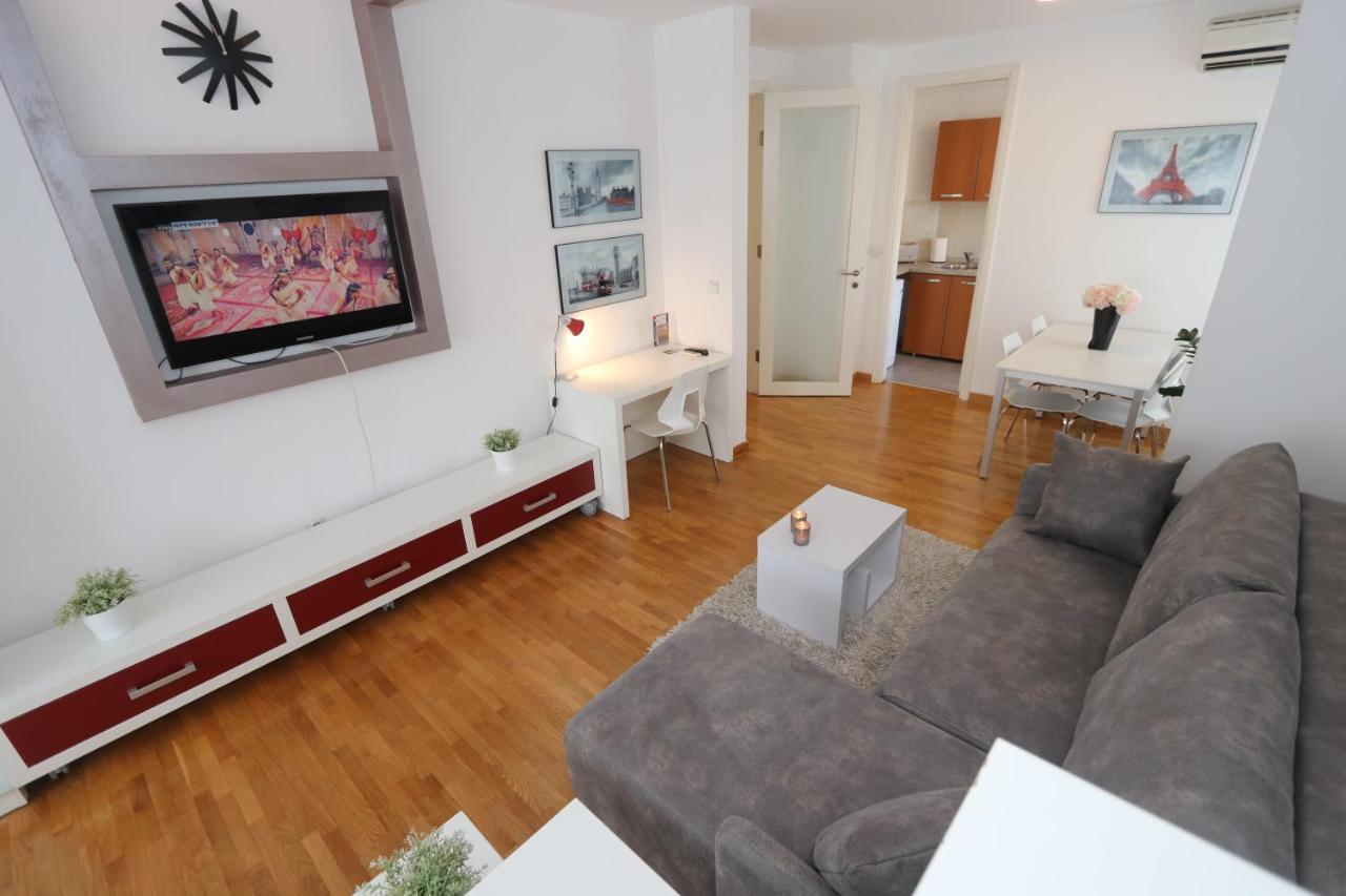 New Belgrade Apartment Belville, Parking 5 Evra Dan 外观 照片